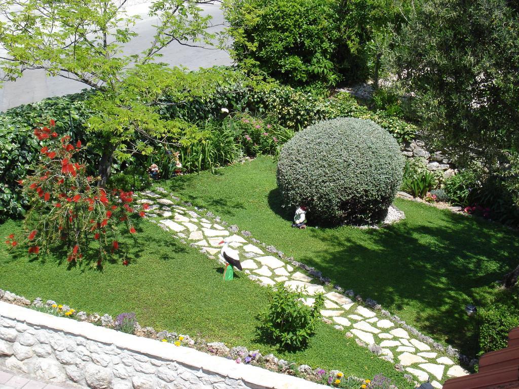 Apartments Villa Lilla Baška Voda Εξωτερικό φωτογραφία