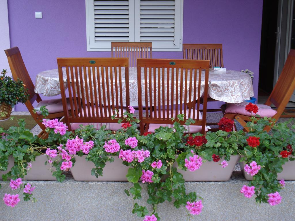 Apartments Villa Lilla Baška Voda Εξωτερικό φωτογραφία